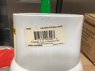 JONES STEPHENS 3" PVC Ball Valve- Solvent Weld