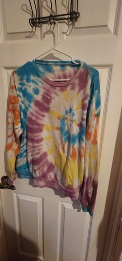 light soft tye dye sweat shirt