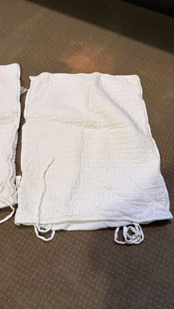 Pottery barn blanket and pillow duvets