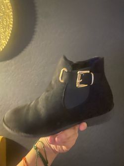 Black buckle Small Boots