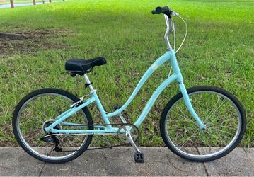 Trek Aluminum Hybrid Bike 26”