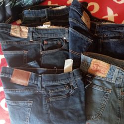 HOLLISTER. LEVI AND MBX JEANS