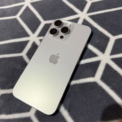 Iphone 15 pro max 512 gbs unlocked 