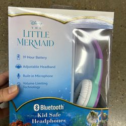 NWT Little Mermaid wireless Bluetooth headphones