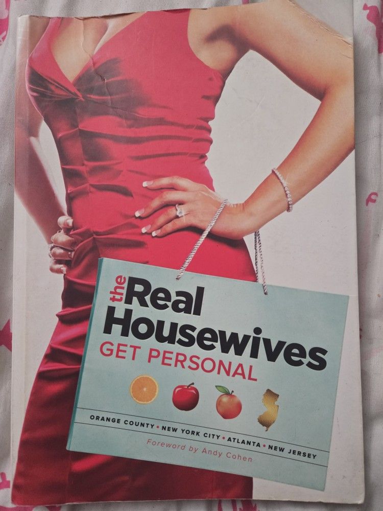Real Housewives Get Personal Book 2010