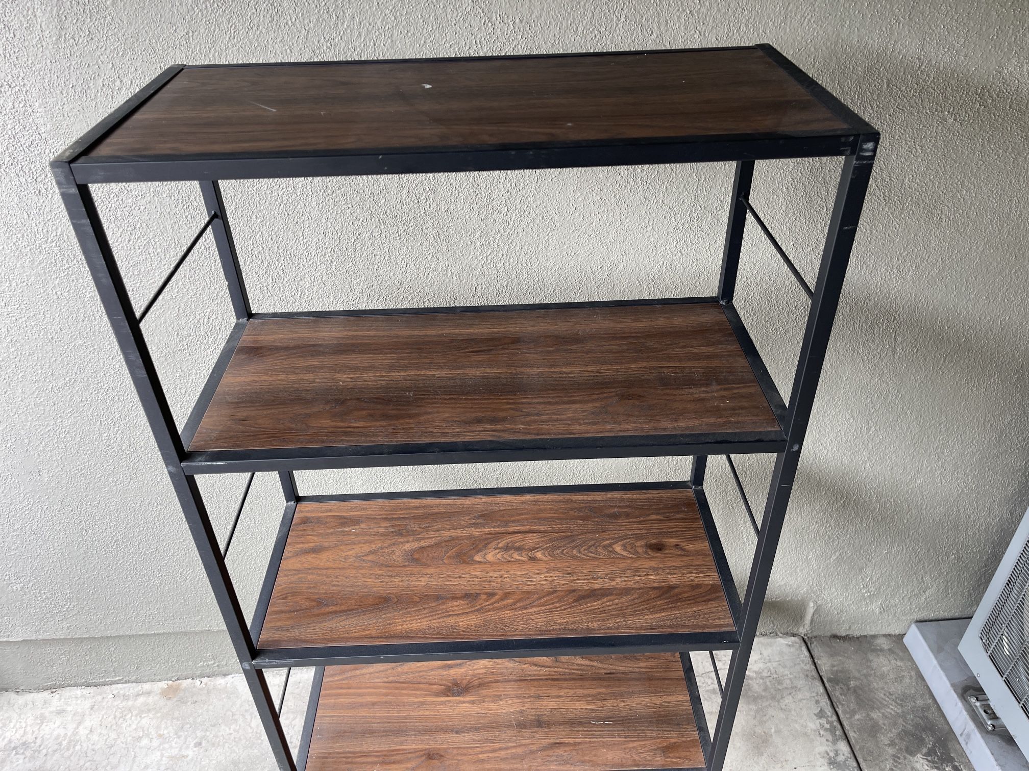 Metal and Wood Bookshelf very sturdy heavy duty