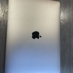 Mac Book Air 2020 