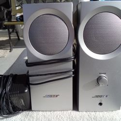 Bose Computer Speakers Companion 2 Multimedia Speaker System 