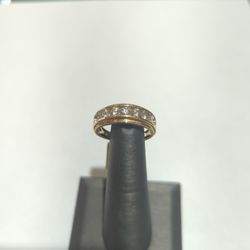 10k Gold Diamond Encrusted Band 1CT