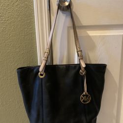 Mk Purse 