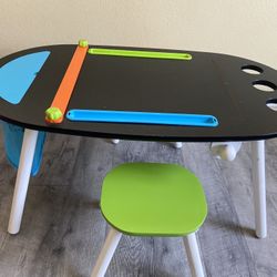 Kids Art And Craft Table 