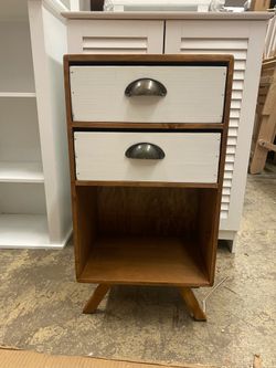 Wooden Nightstand with 2 Drawer