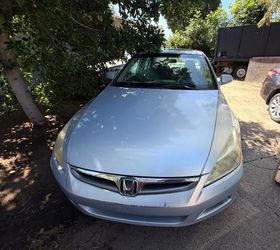 Honda Accord hybrid 2006 sold for parts