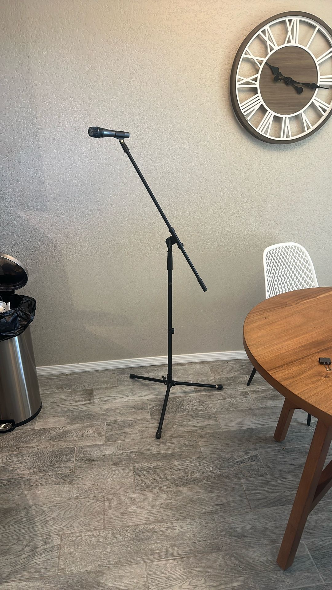 Sennheiser 835 Microphone With Stand