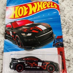 Hot Wheels 2020 Ford Mustang Shelby GT500