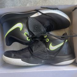 Nike Shoes Size 10.5 Good Condition 