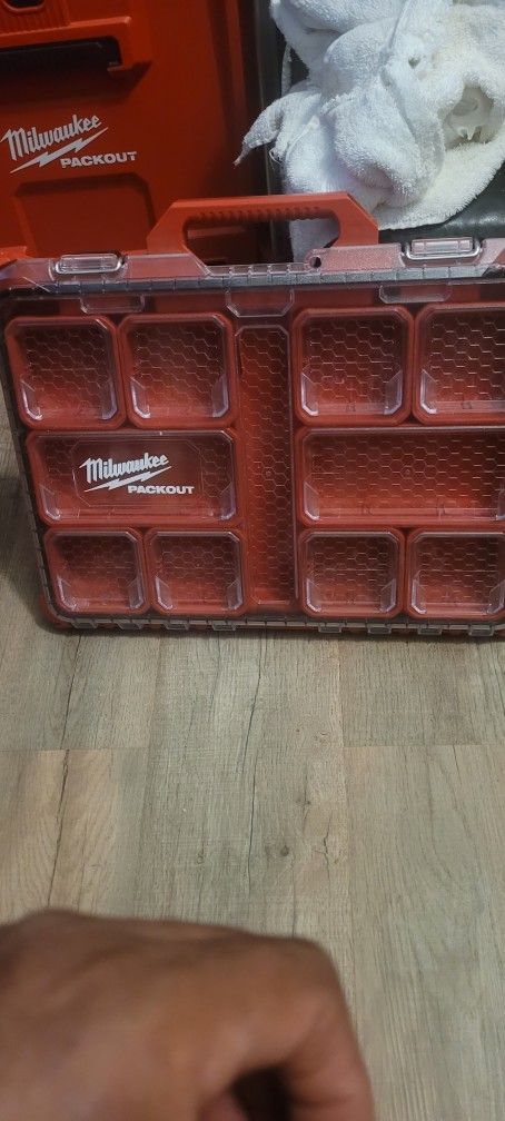 Pack out Milwaukee  Organizer  .