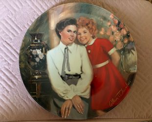 Annie & Grace Collector plate