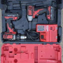 Milwaukee Drill Set