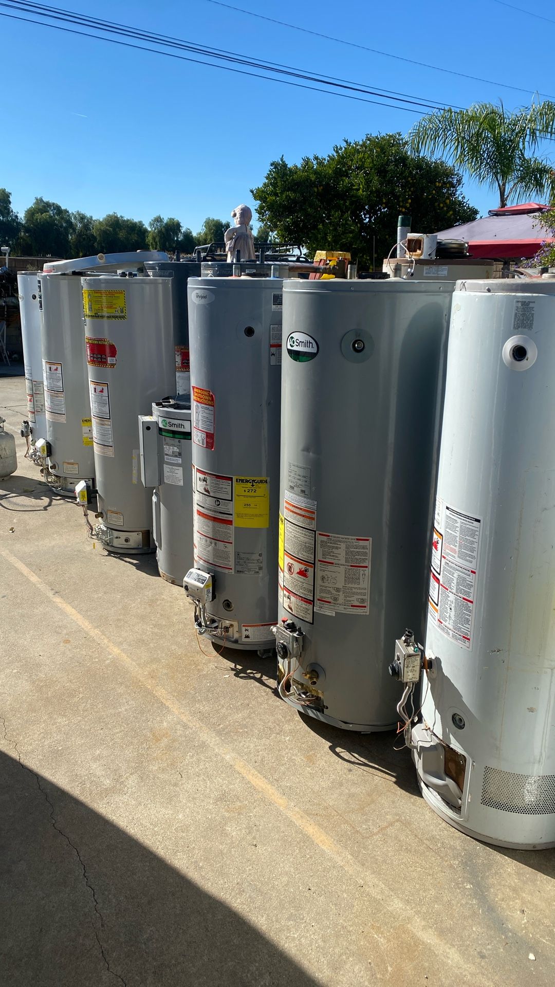 Water Heaters, 30-40-50-75 Galones