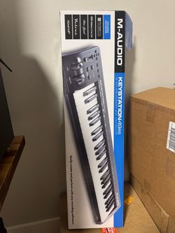 M-Audio Keystation 49es USB MIDI Controller Keyboard