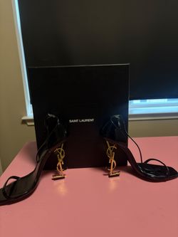 YSL (Saint Laurent Opyum Patent Leather Heels)