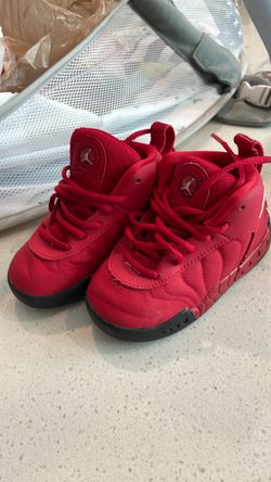Baby shoe Jordan size 6C