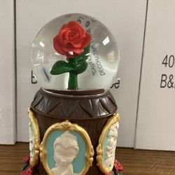 Disney Beauty & the Beast Snowglobe