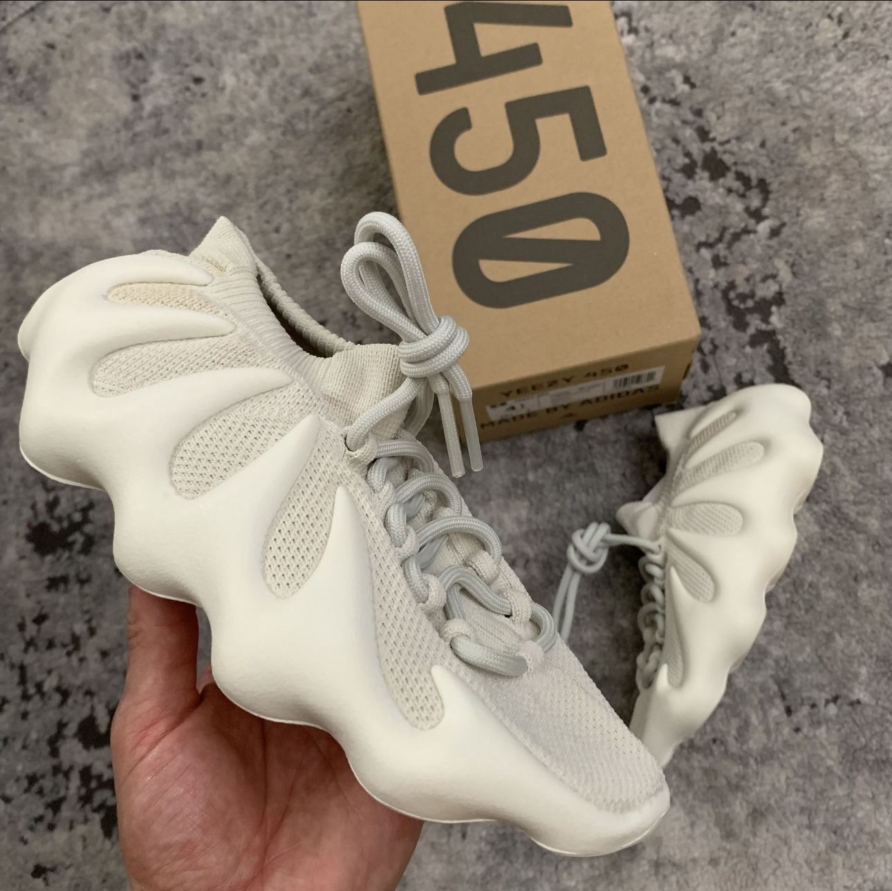 Adidas Yeezy 450 “Cloud White” Size 4.5 Brand New
