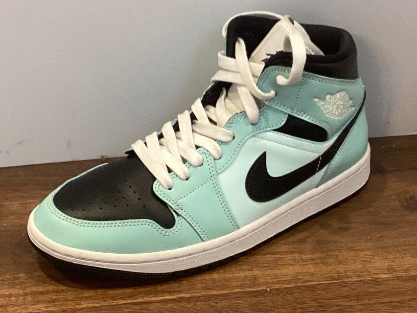 Women's Air Jordan 1 Mid Shoes