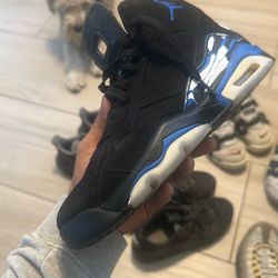 Size 7 Asking For 100$$