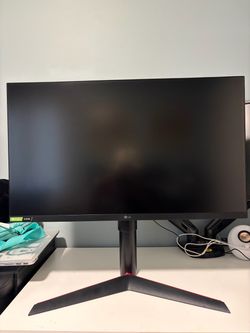 LG Ultragear 27” IPS 1440p 144hz monitor 27GL83A-B