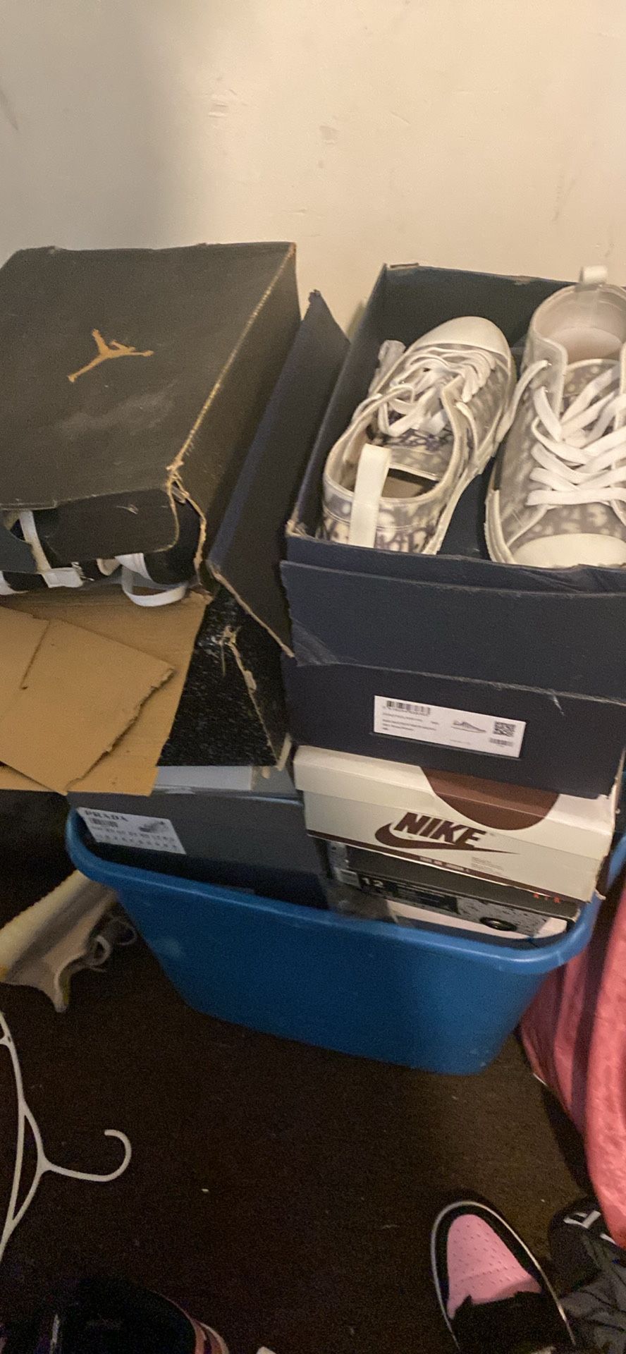Shoe Lot