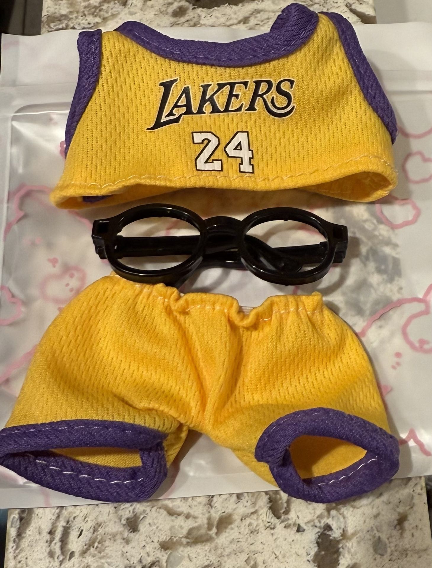Labubu Outfit Lakers