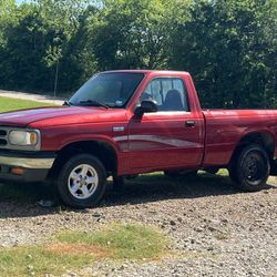 1997 Mazda MAZDA B-Series Regular Cab • B2300