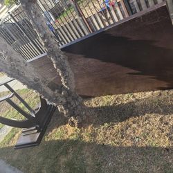 Free Dinner TABLE Curbside pickup 6 Chair Dinning Table