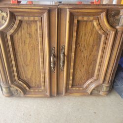 Base cabinet doors