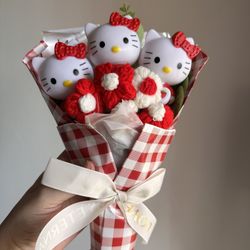 Hello Kitty Crochet Bouquets Small 12”