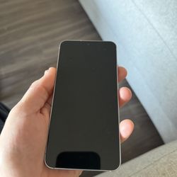 Brand New Samsung Galaxy S25