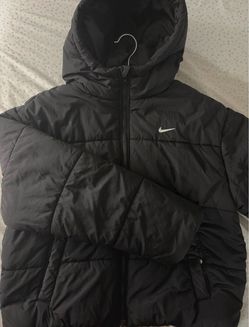Nike puffer