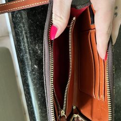 Large Brown leather Wallet zip Enclosure 
