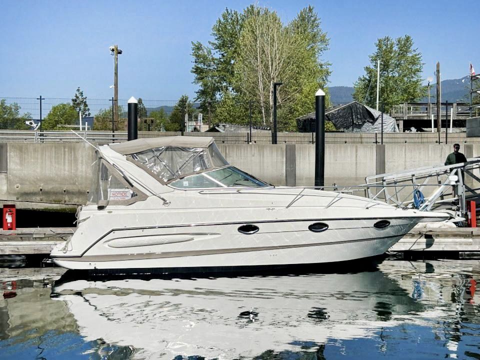 2002 Maxum 2900 SCR