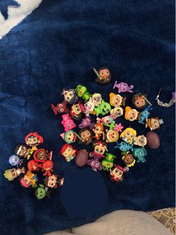 Disney Doorables Mini Figure Collection Lot