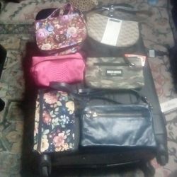 4 Purses 2 Makeup Bags And 1 Wallet 