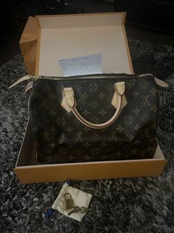 Authentic Louis Vuitton Speedy 30 Never Used 