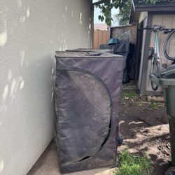 Grow tents 