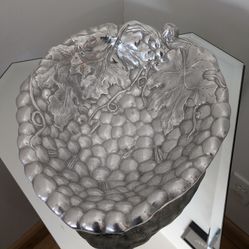 Dish Tray Wilton Armetale Grape Leaf