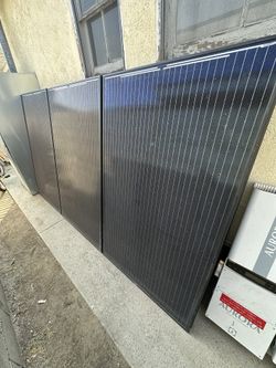 320w SilFab SolarPanels (20)