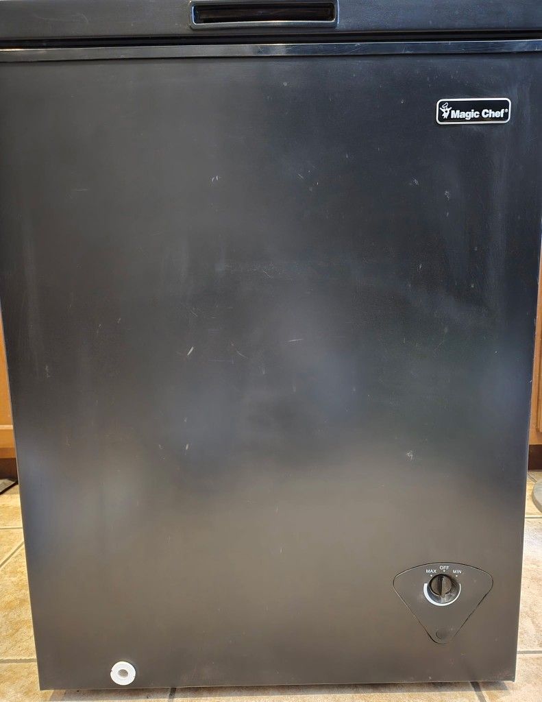 Magic Chef Deep Freezer