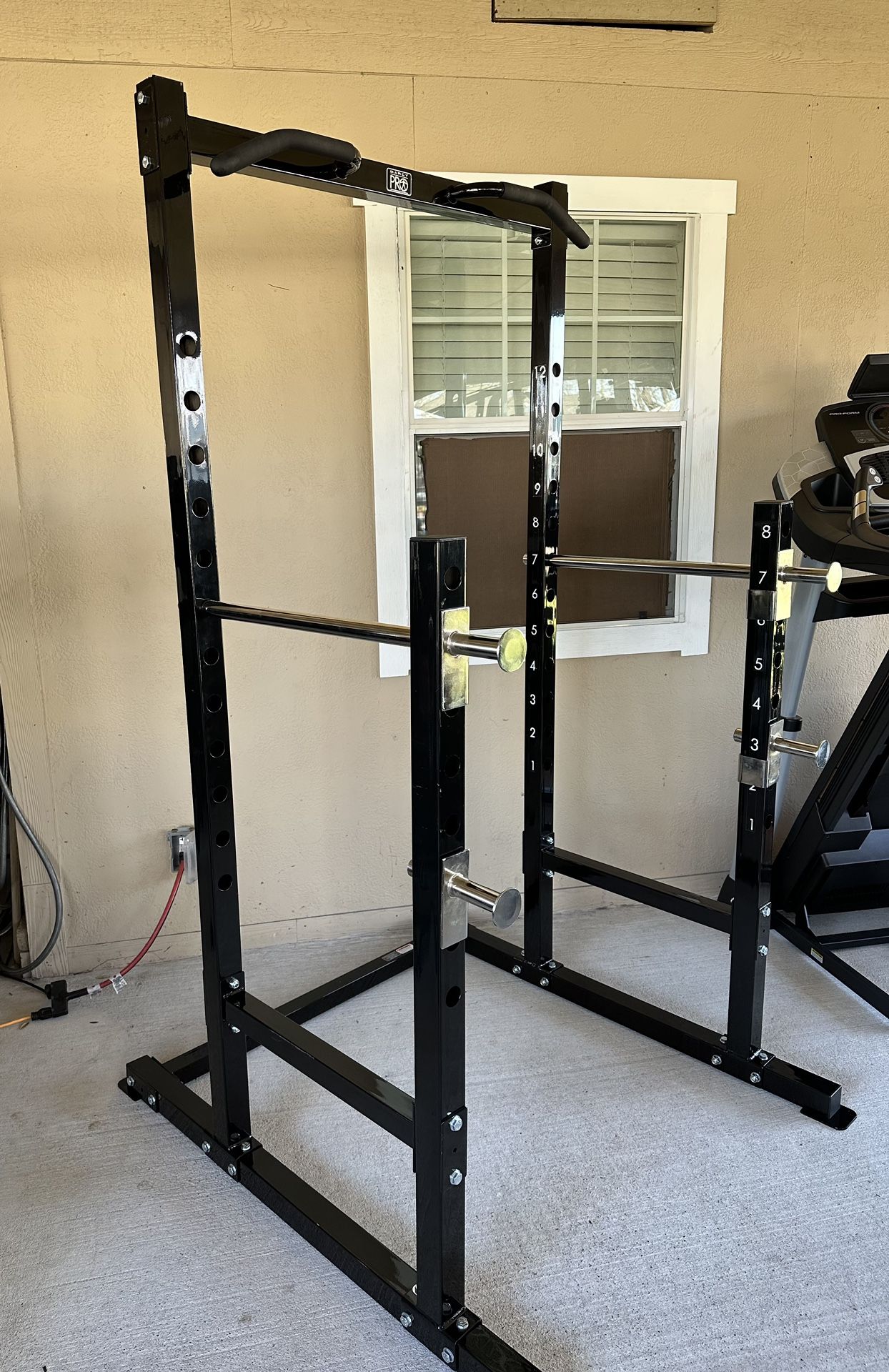 Marcy Power Rack $190